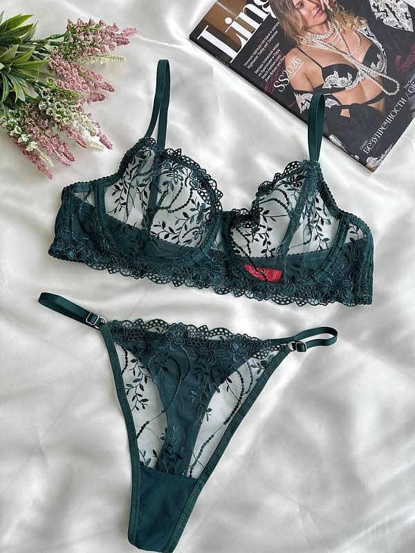 Yeşil Siyah C Cup Dantel Sütyen & String Takım